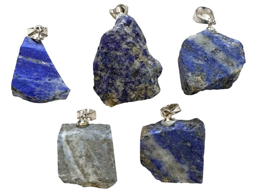 kristali surov obesek iz kristalov obesek podragi kamni obeski iz kristalov poldragi kamni obeski lapis lazuli talisman iz kristalov talisman poldragi kamni lapis lazuli